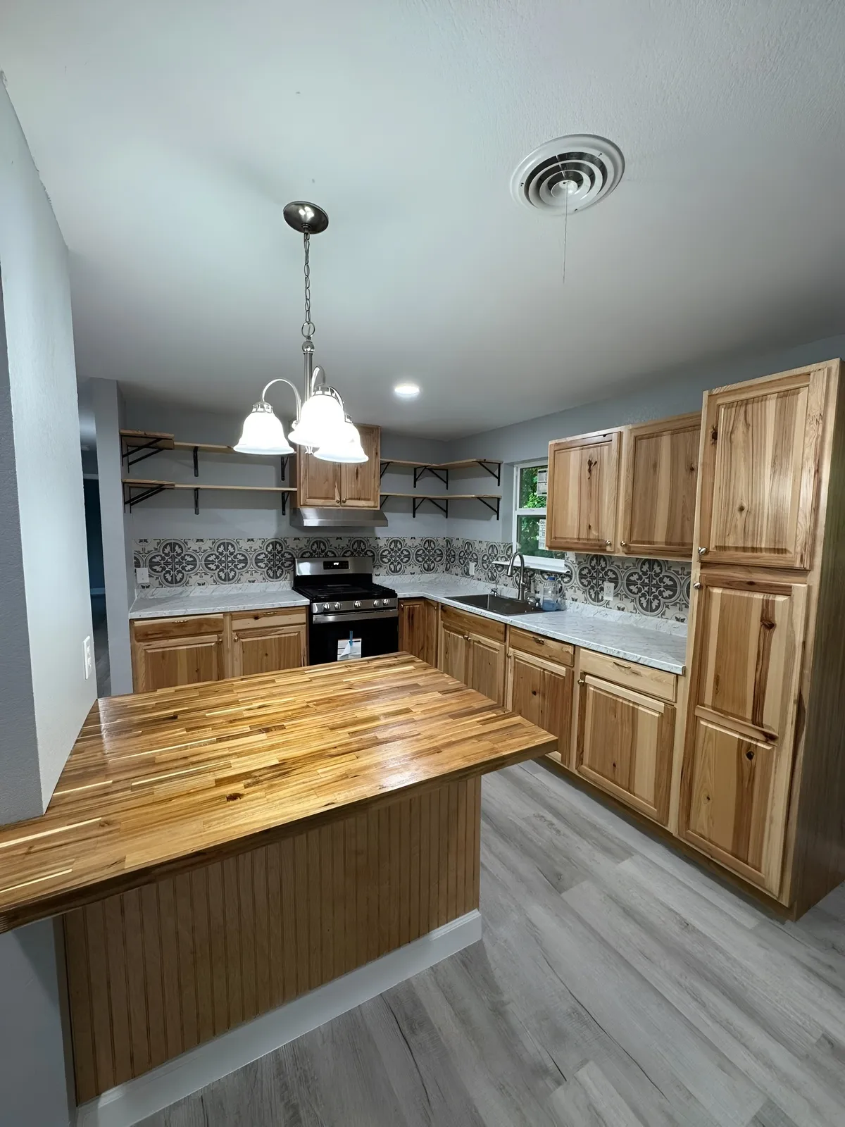 Modern kitchen finish after remodeling